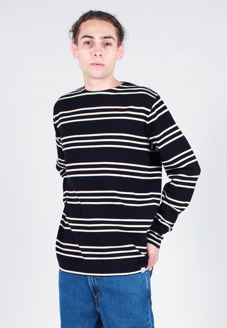 Norse Projects Godtfred Classic Compact Long Sleeve T-Shirt - black/ecru - Good As Gold