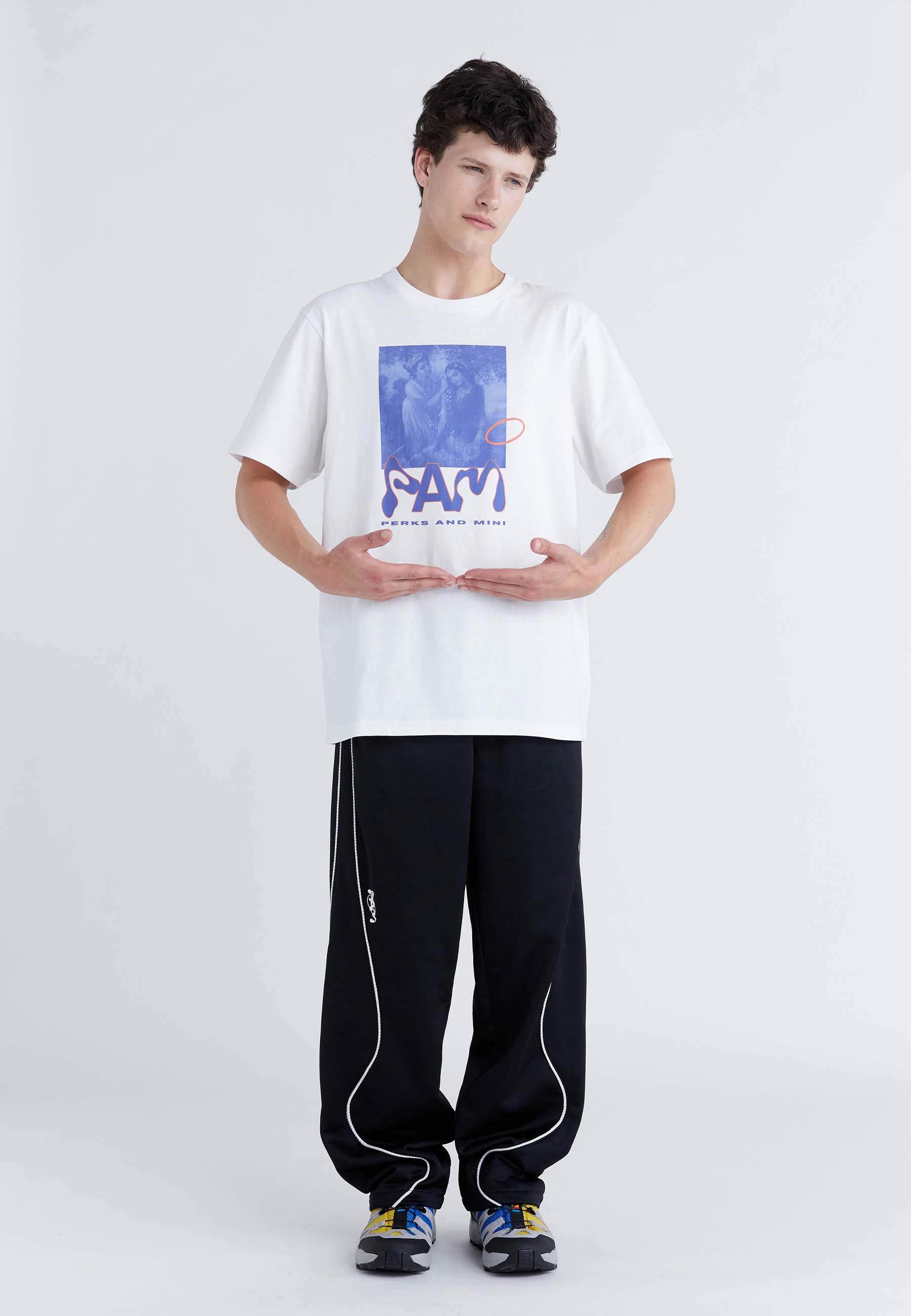 Hugs T-Shirt - White