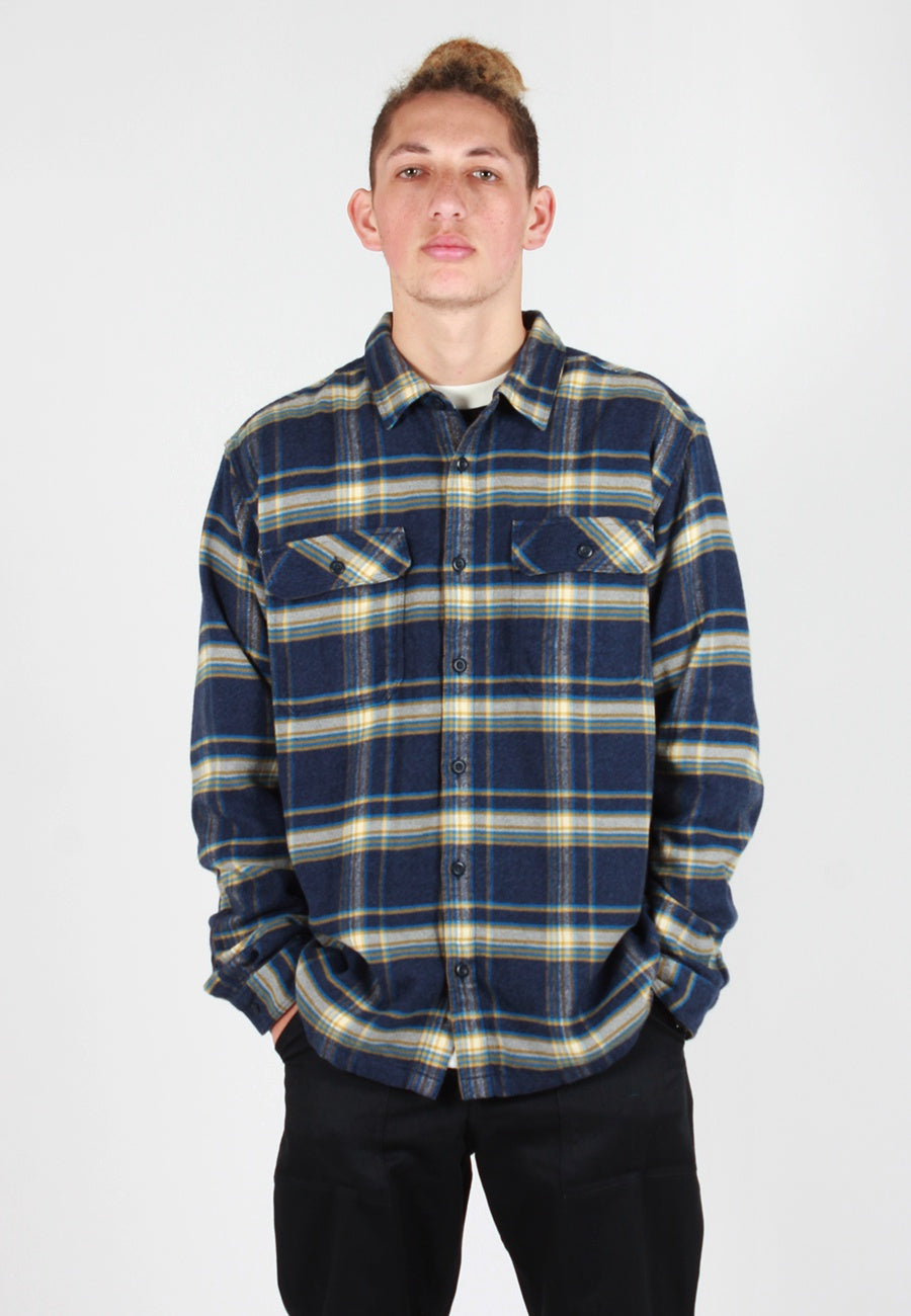 Patagonia Fjord Flannel Shirt - navy plaid - Good As Gold