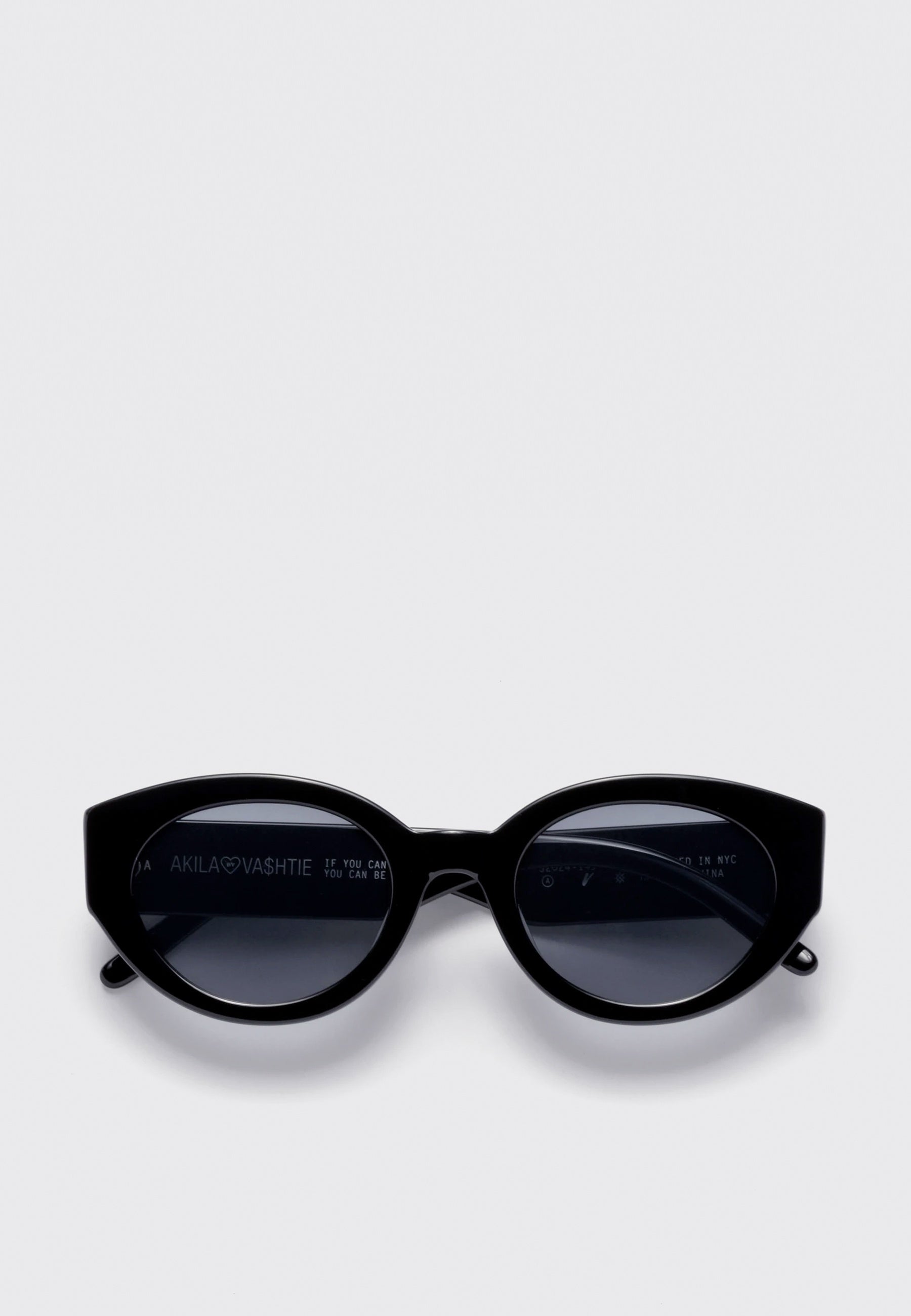 X Vashtie Abstract Sunglasses - Black/Black