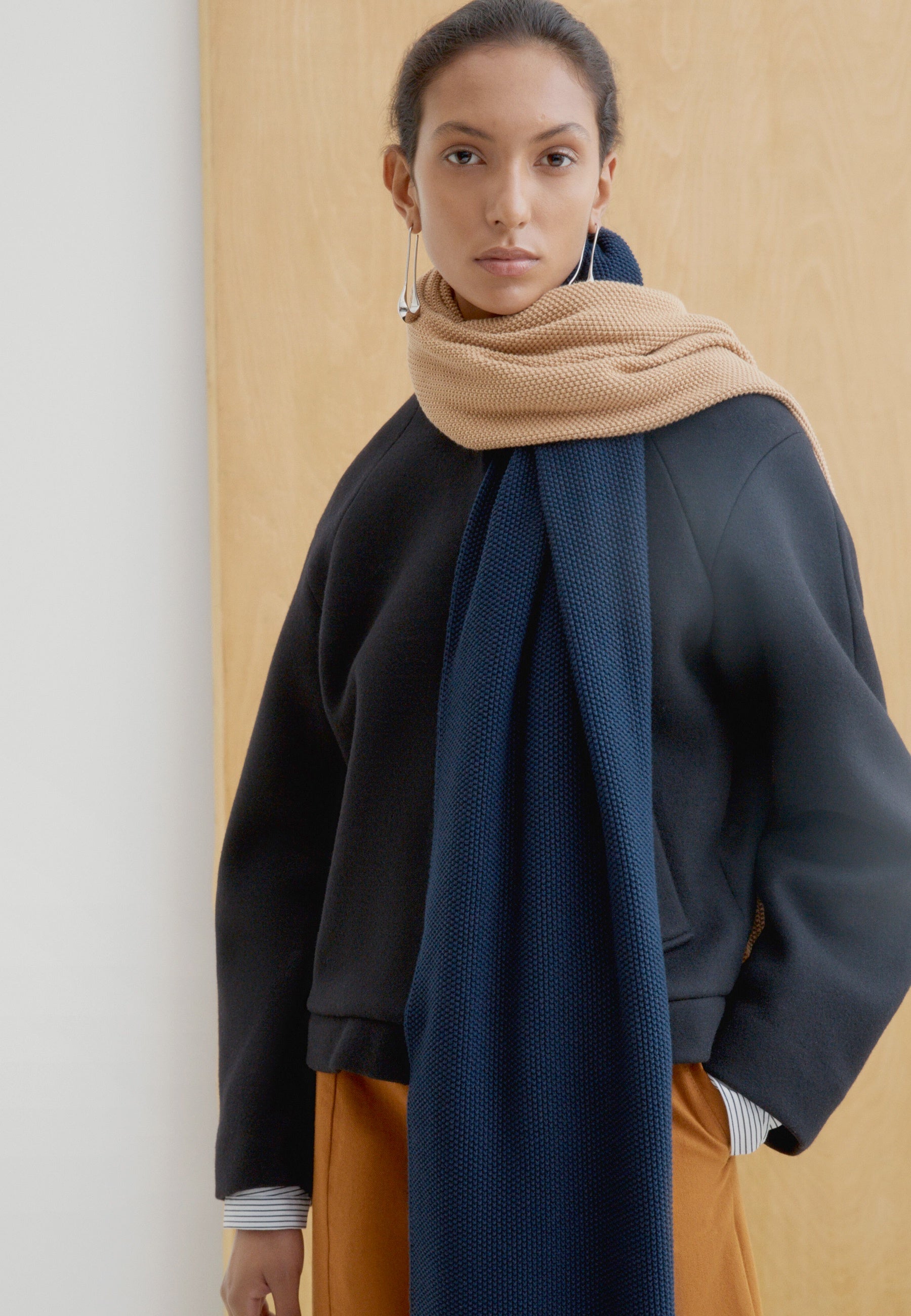 Scenery Scarf - camel/navy