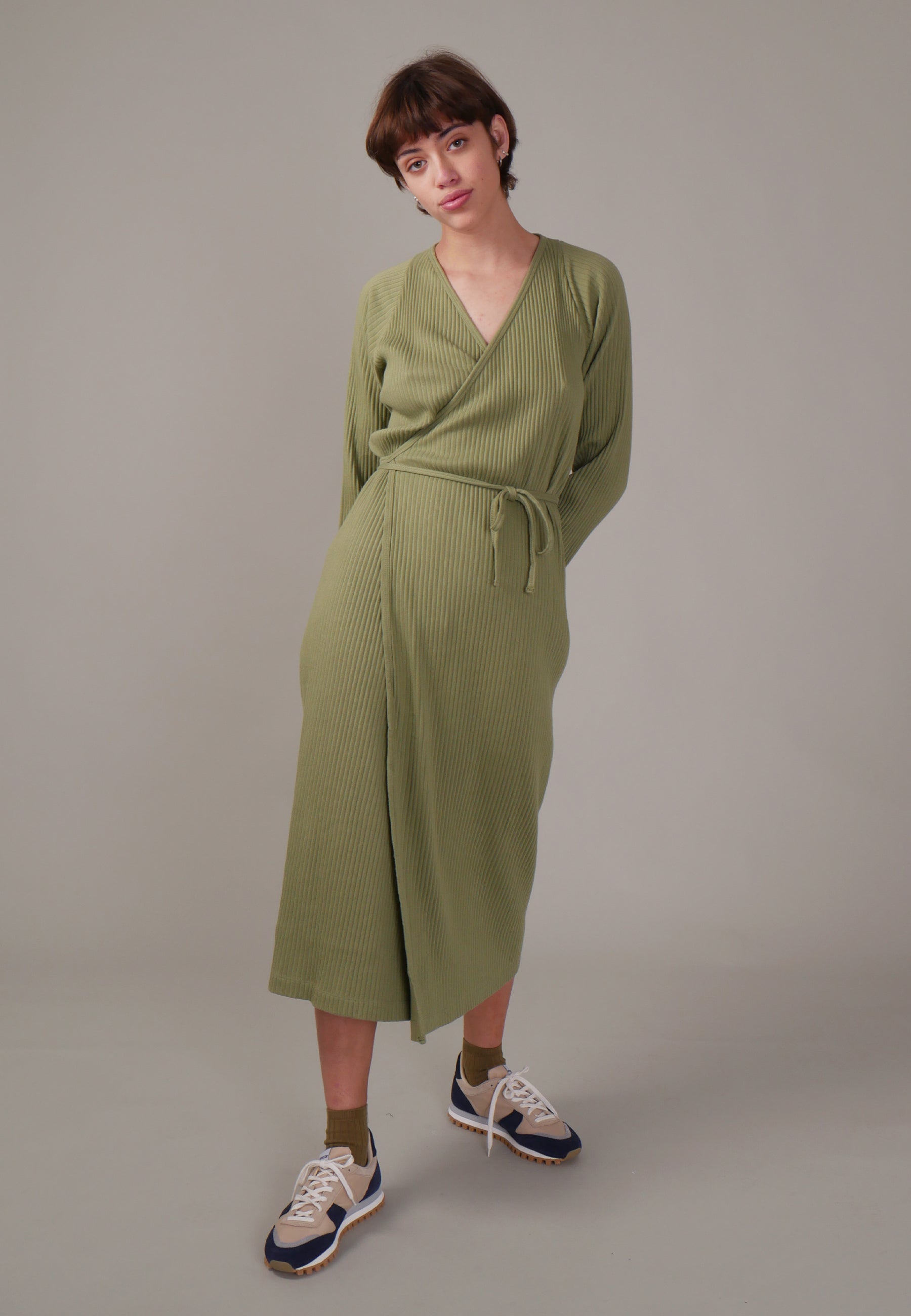 Cleat Dress With Sleeves - ero green