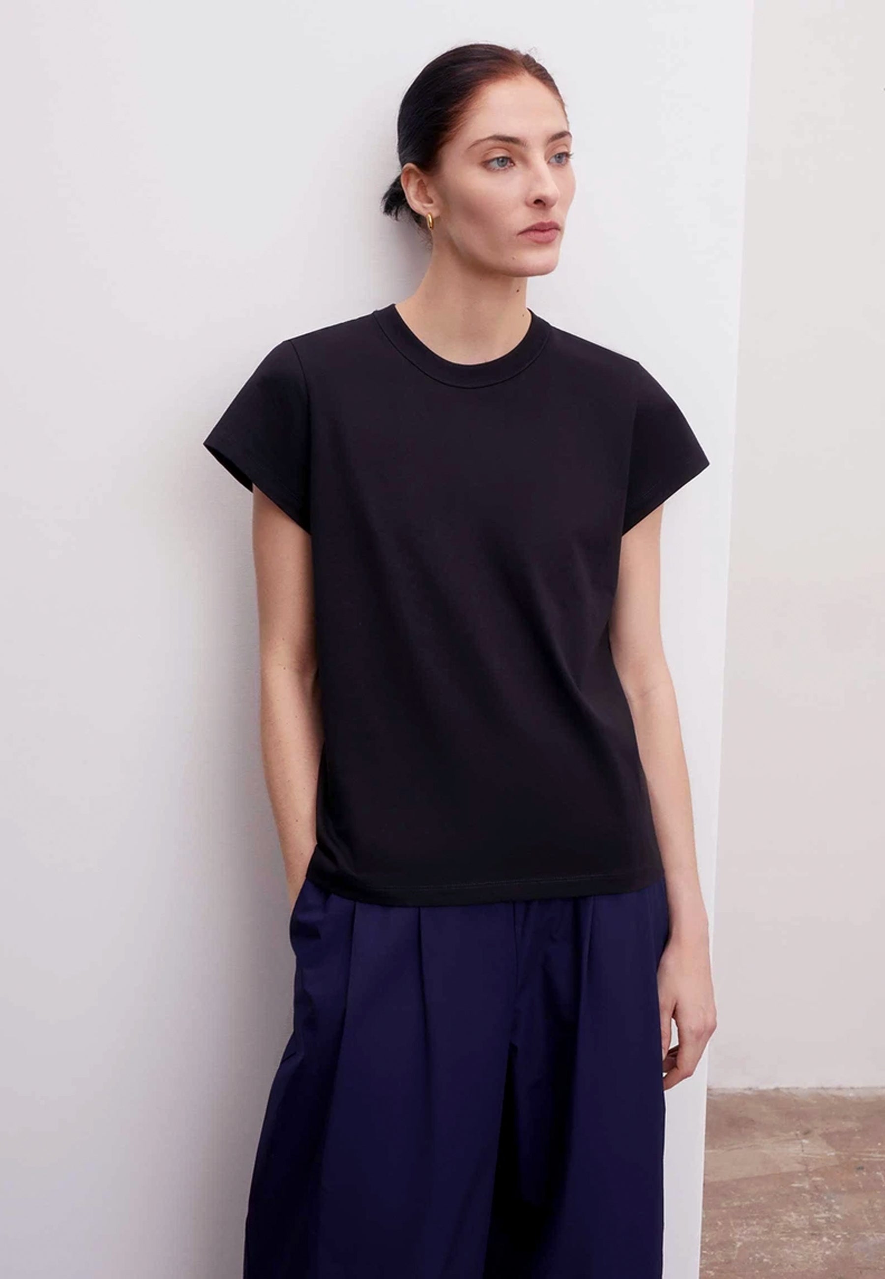 Building Block Cap Sleeve T-Shirt - black