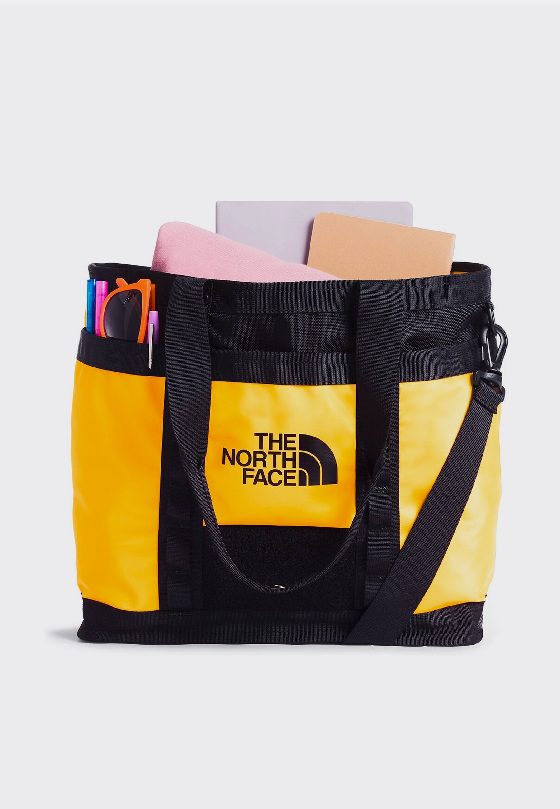 Explore Utility Tote - Summit Gold/Black