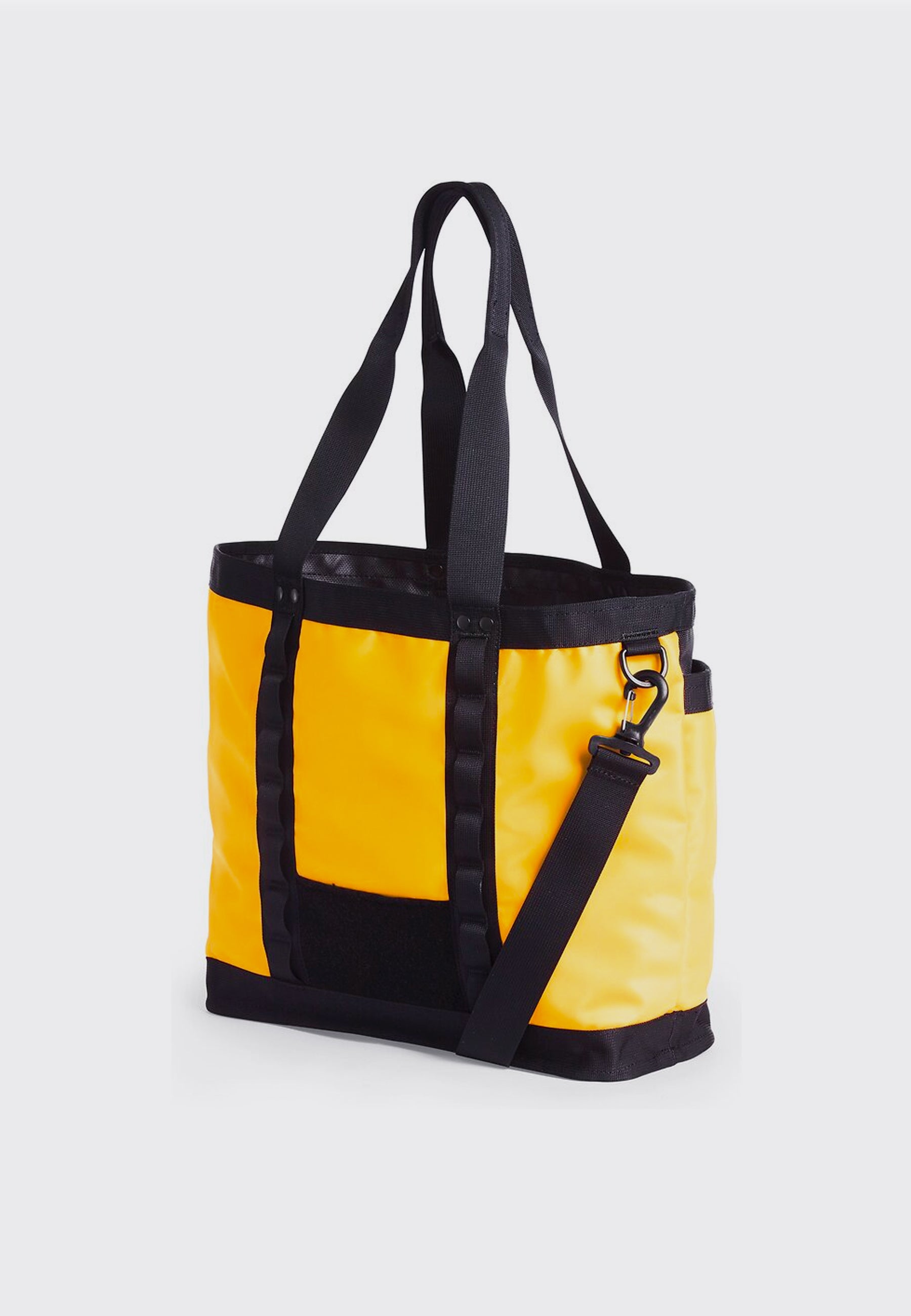 Explore Utility Tote - Summit Gold/Black