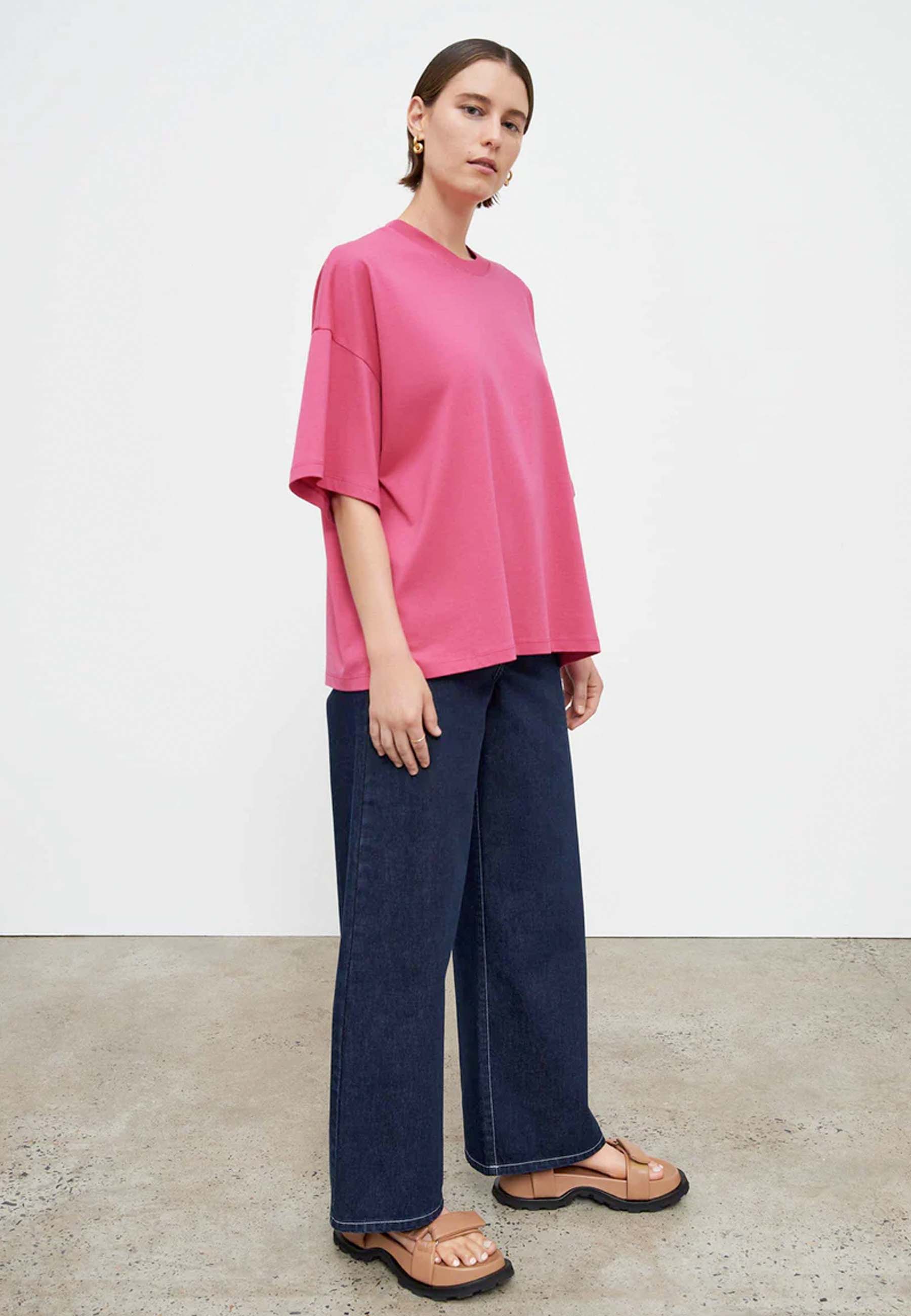Oversized Boxy T-Shirt - Fuchsia