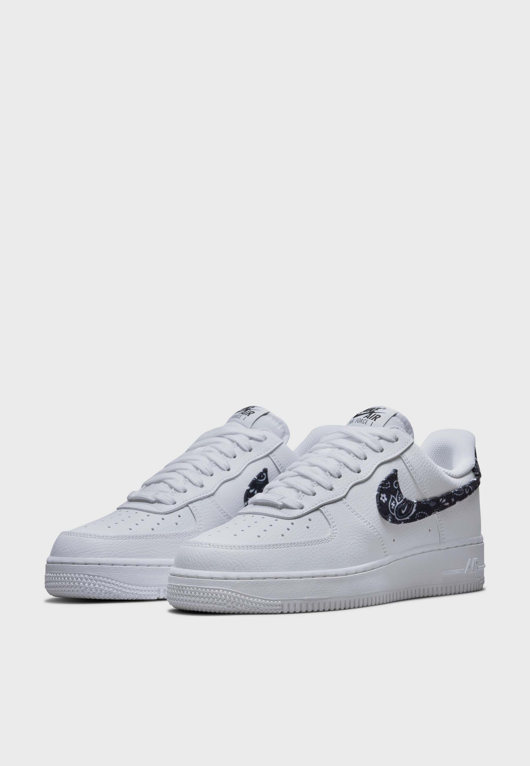 Womens Air Force 1 07' - black paisley/white