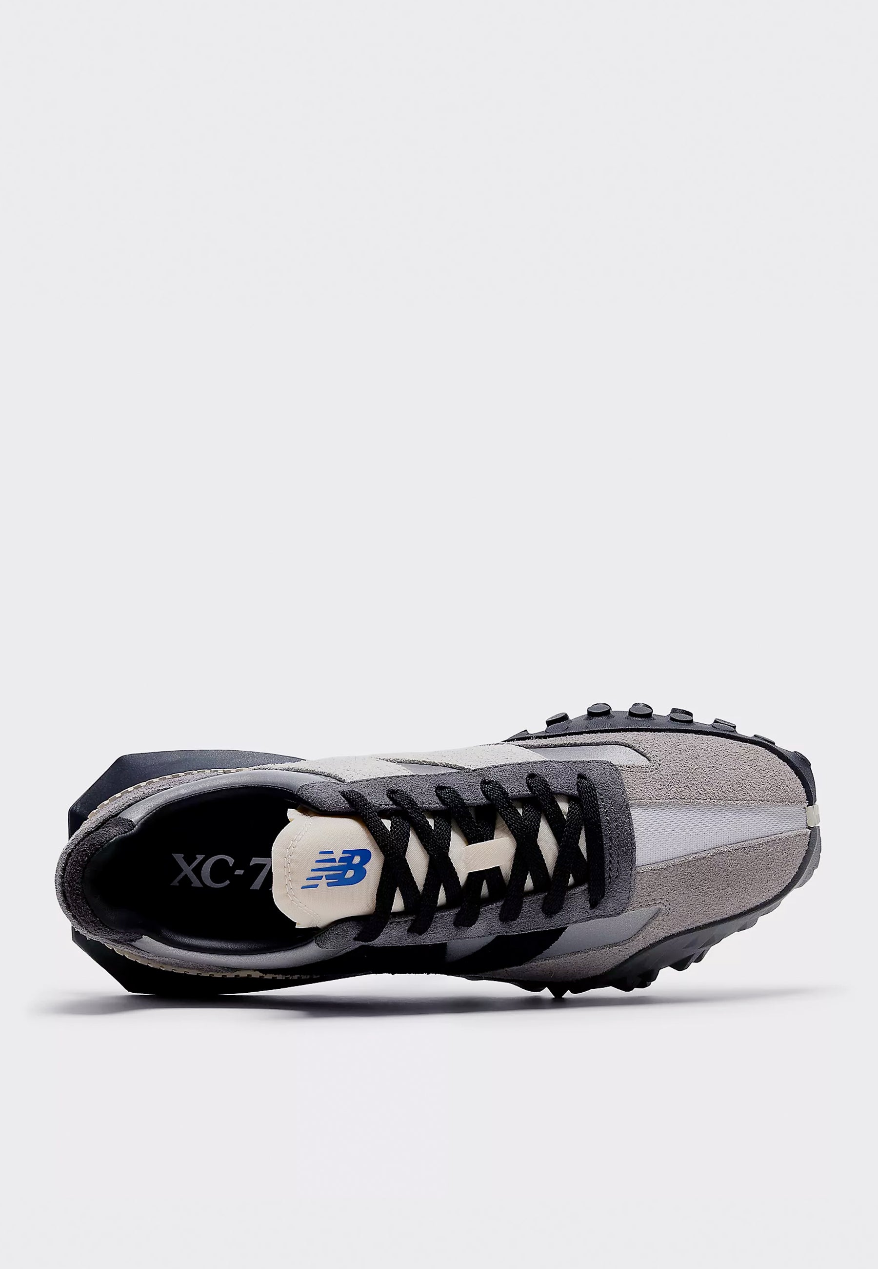 XC-72 - castlerock/black