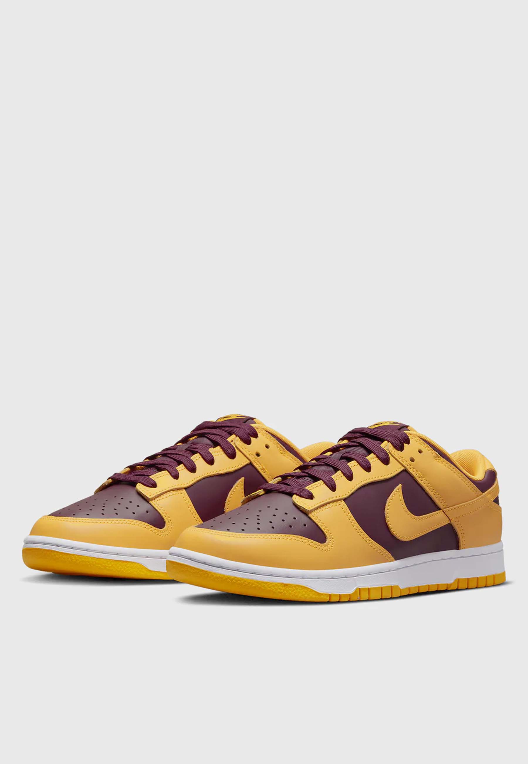Dunk Low Retro - University Gold/White