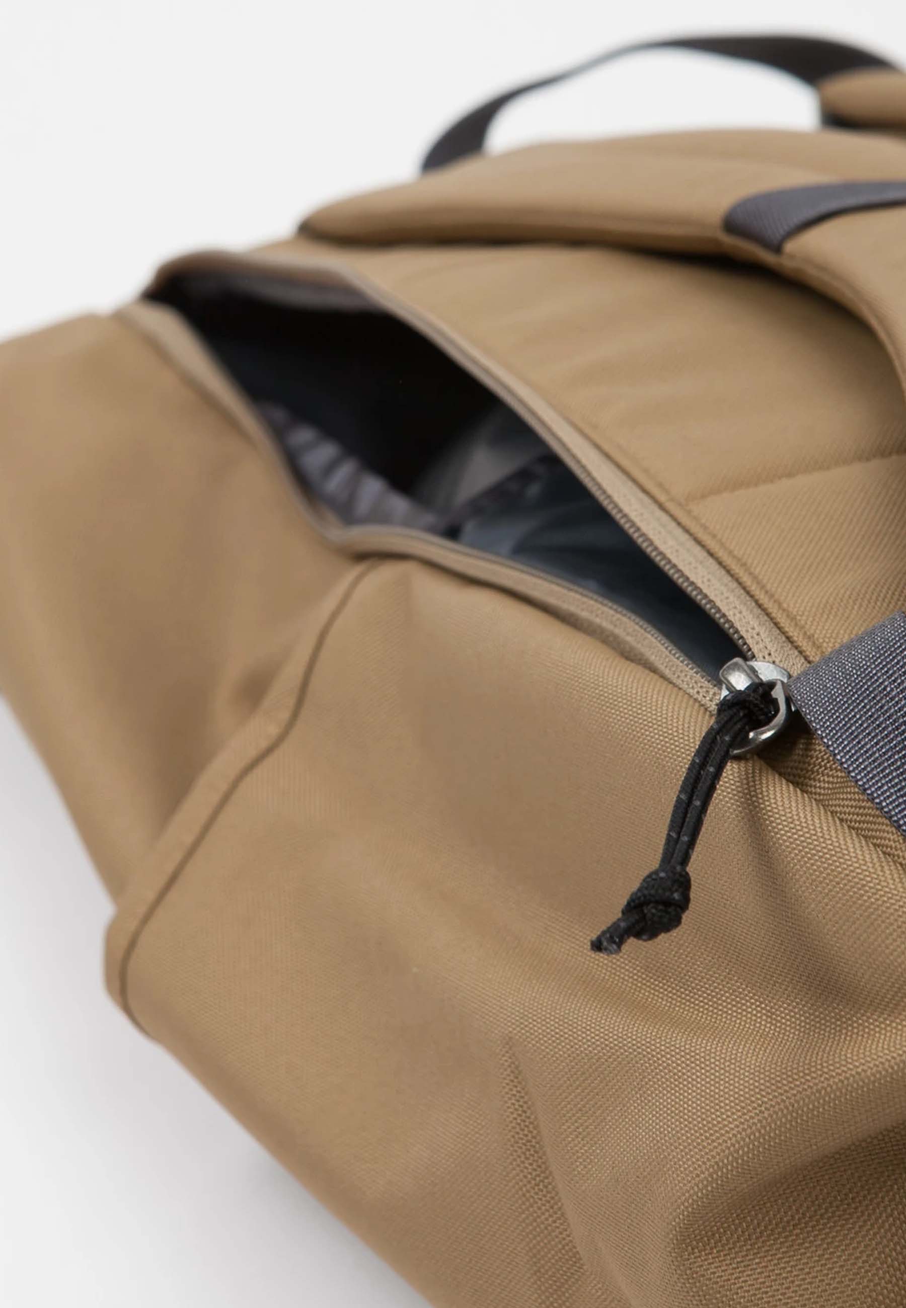 Arbor Roll Top Pack - coriander brown