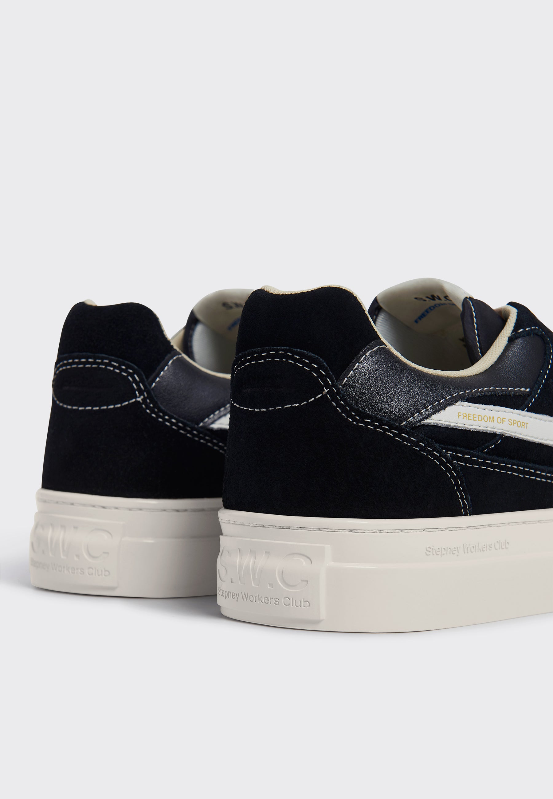 Pearl S-Strike Suede - Black/White