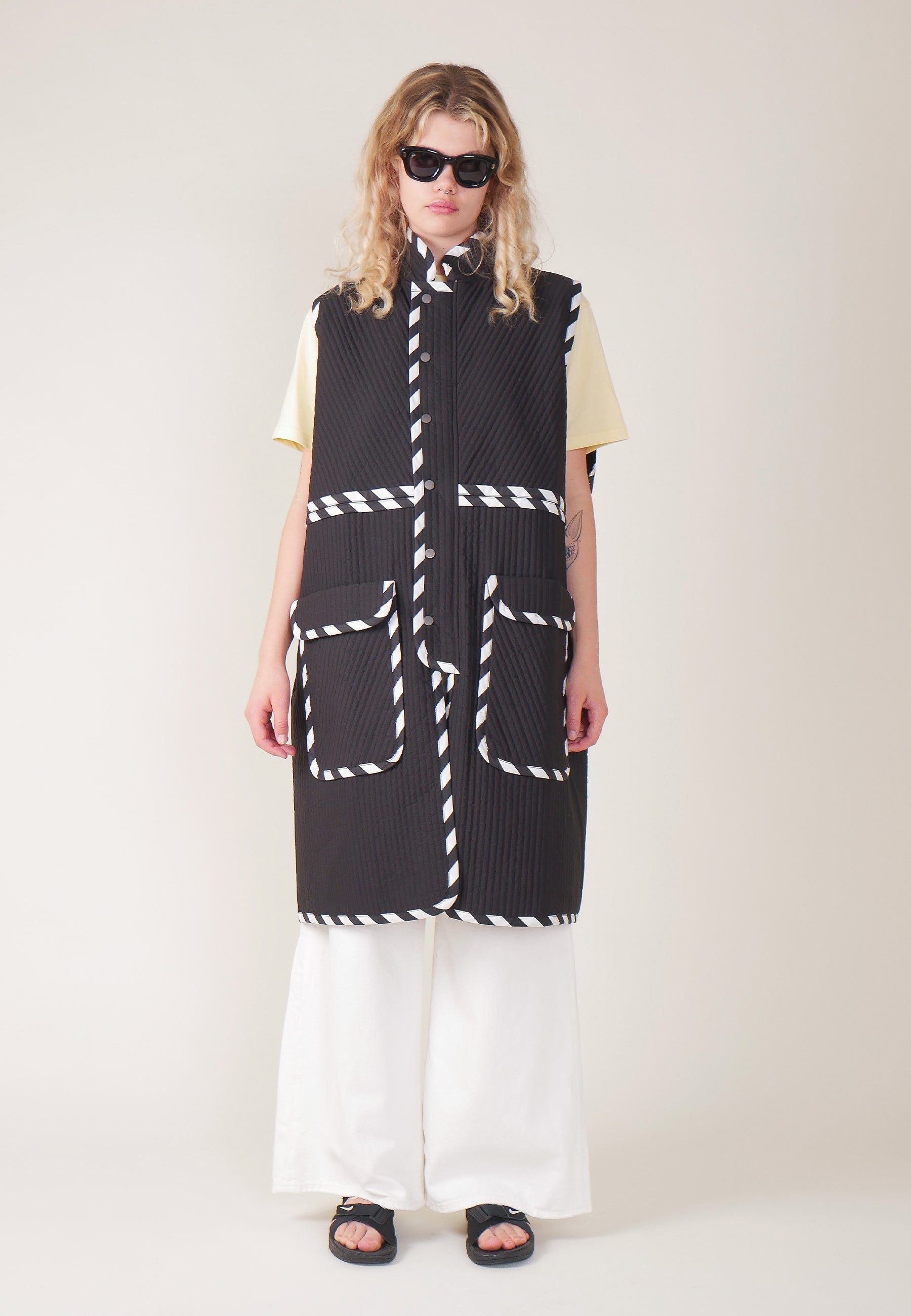 Drop Coat - Black