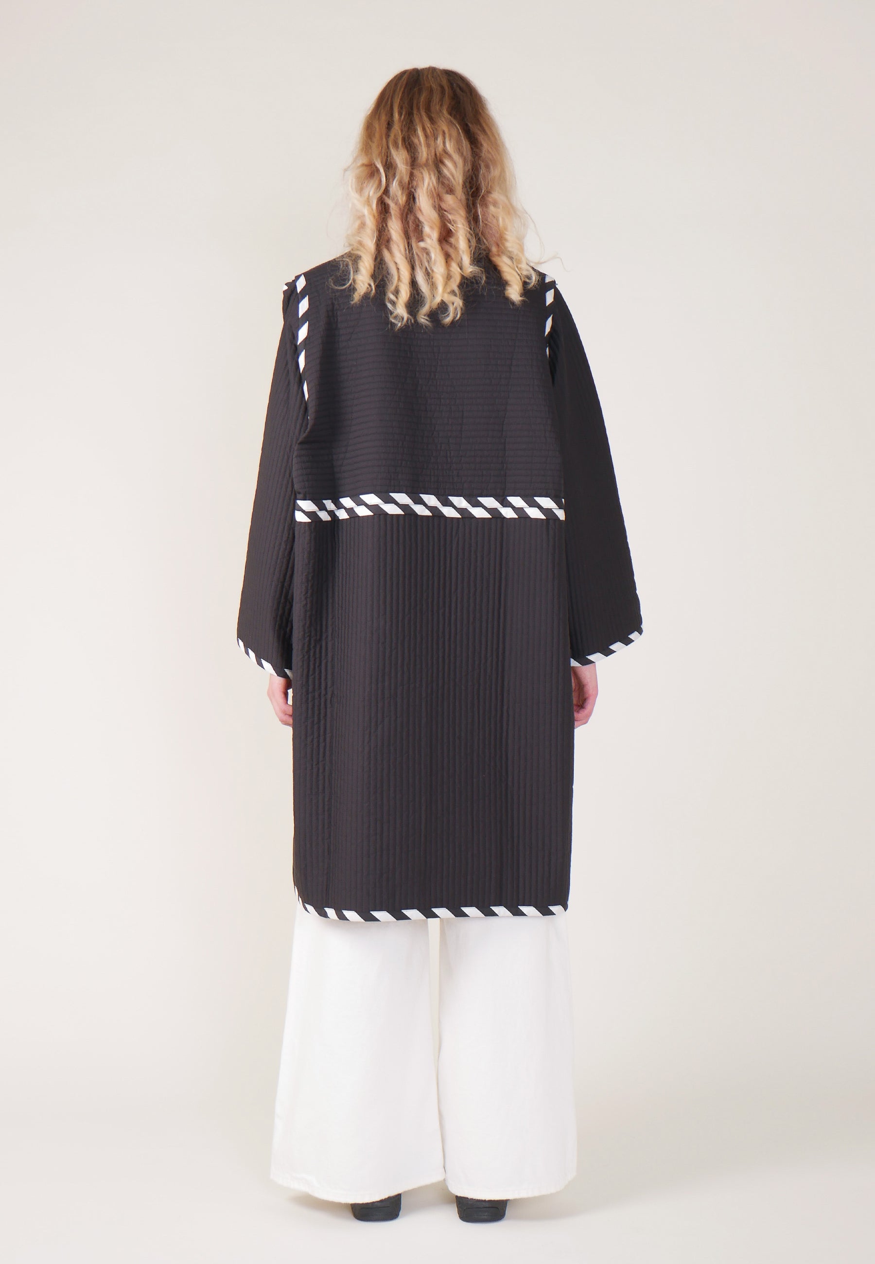Drop Coat - Black