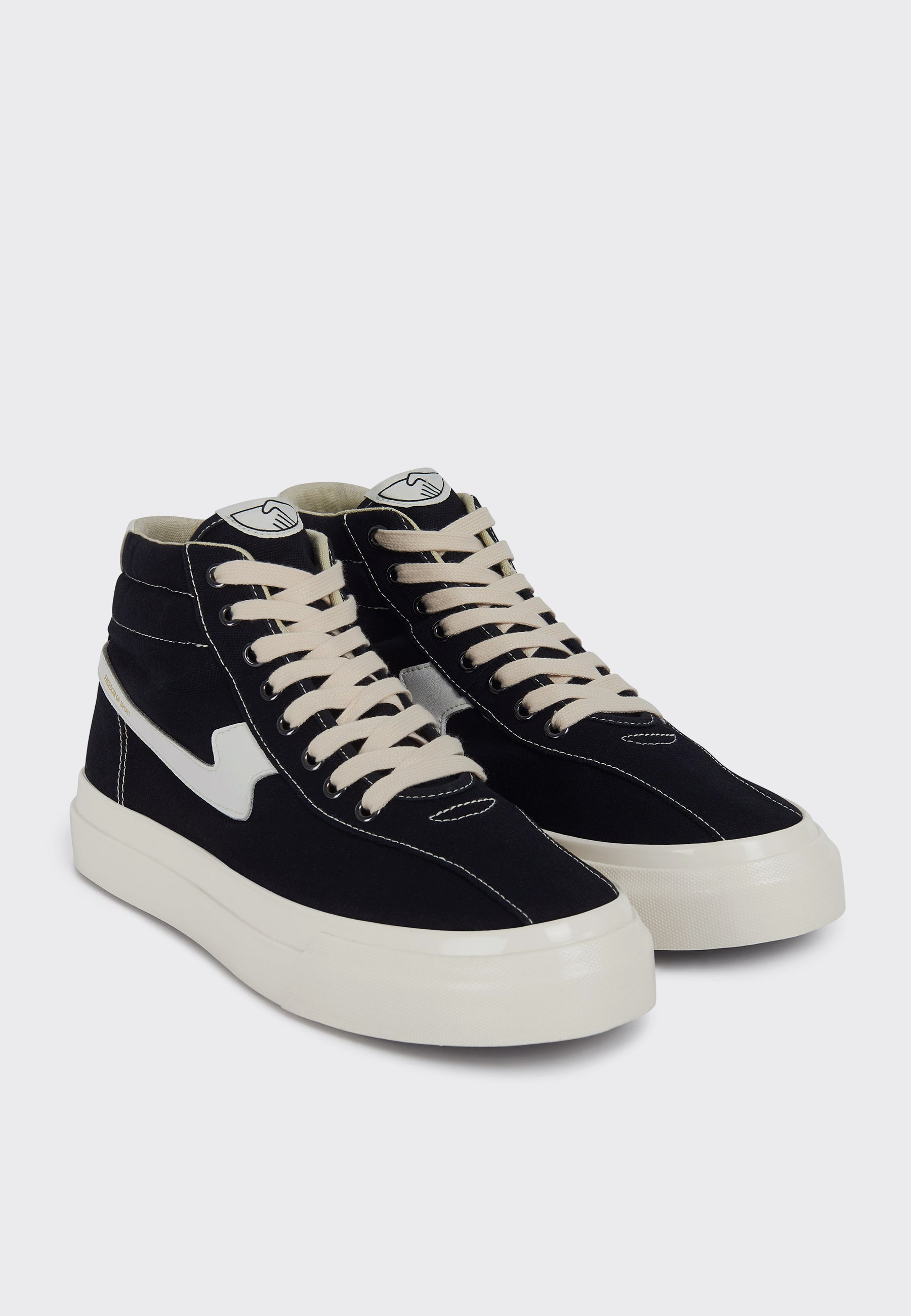 Varden S-Strike Canvas - Black/White