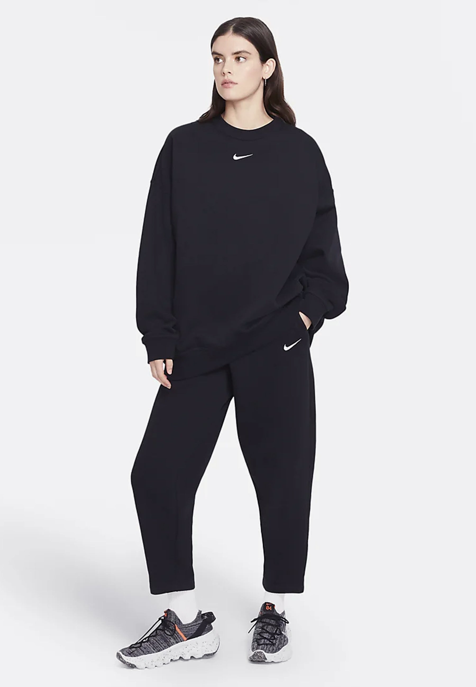 Women's NSW Oversized Crewneck - Black