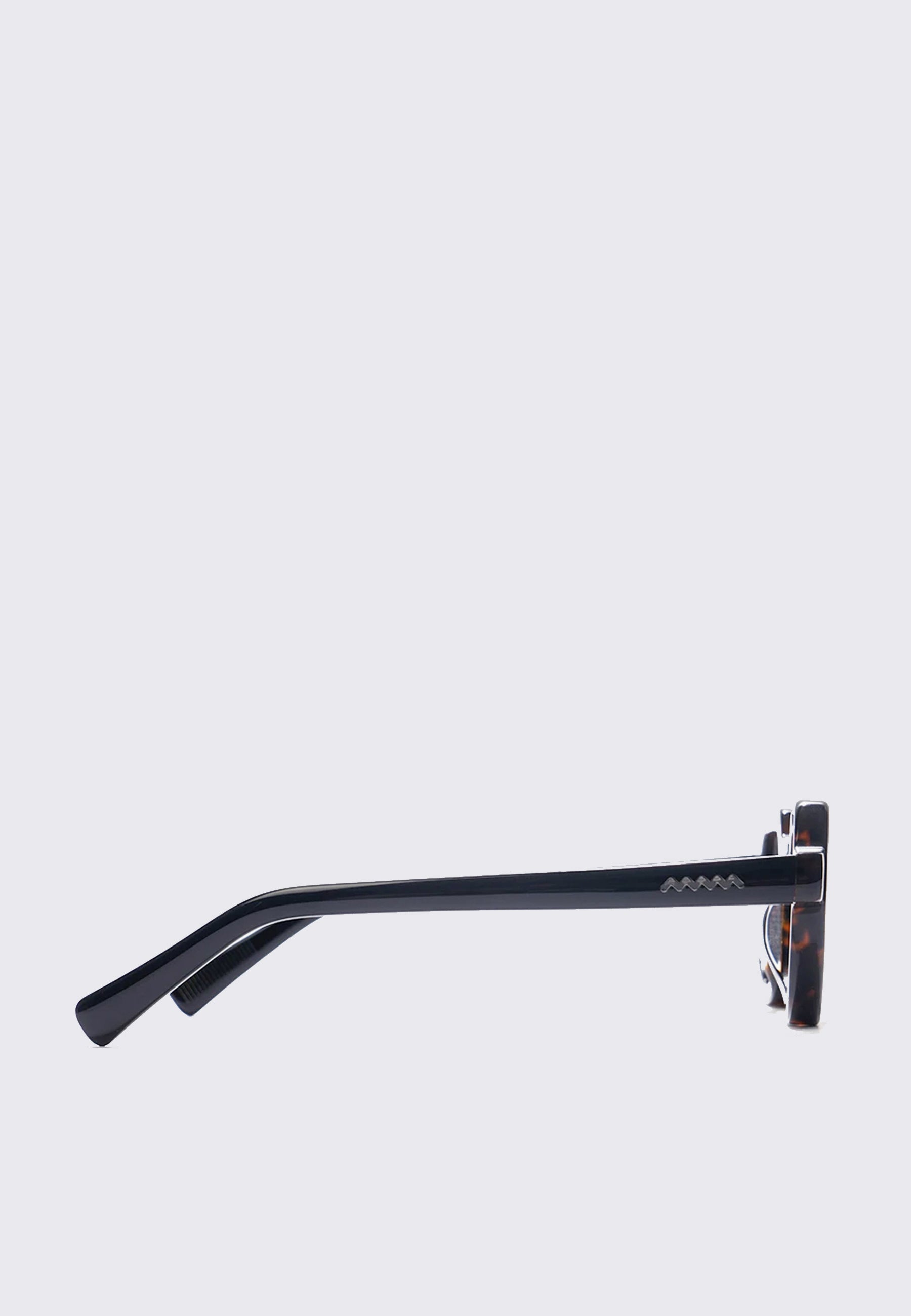 Tani - tri-tortoise/black