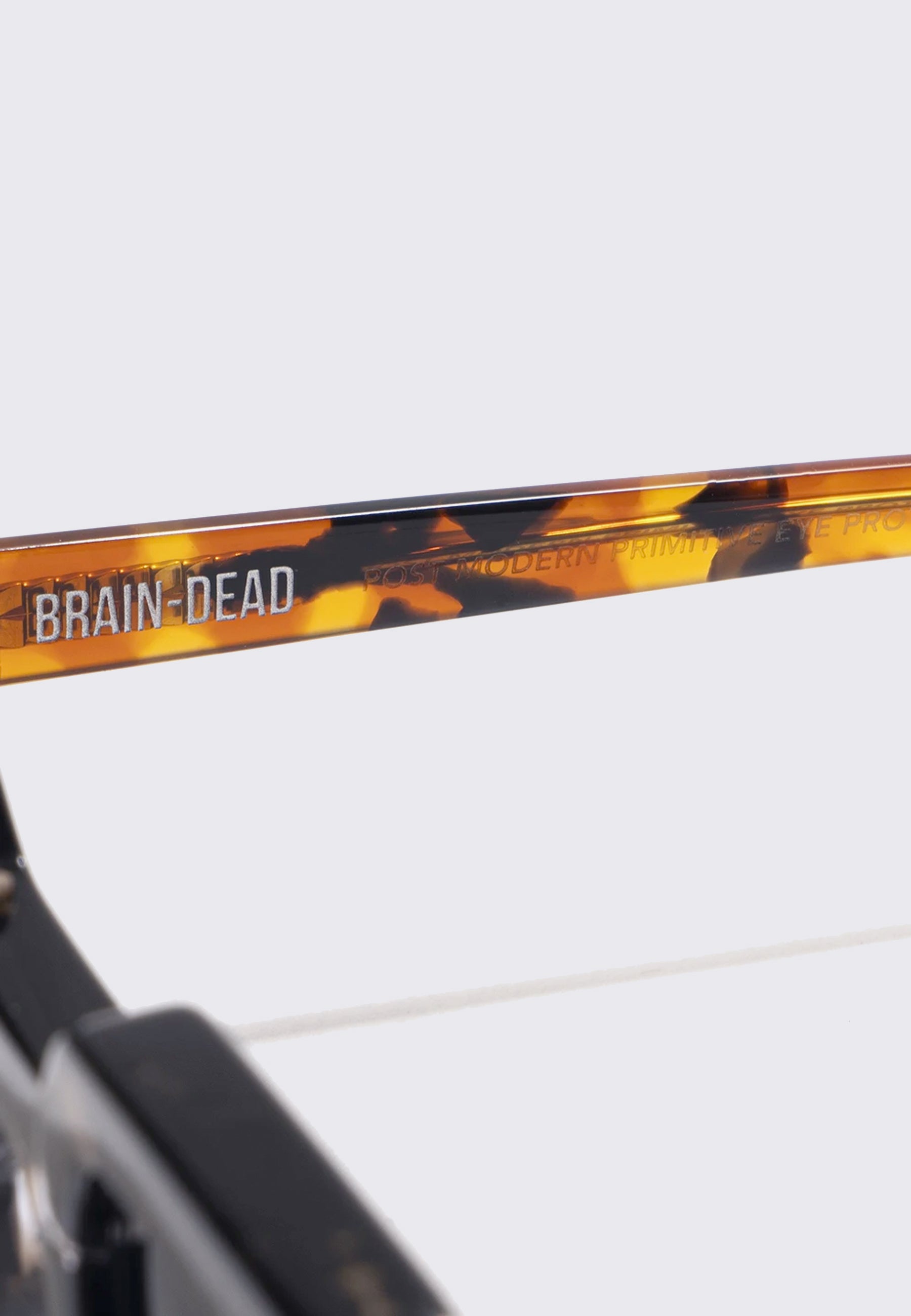 Tani - tri-tortoise/black