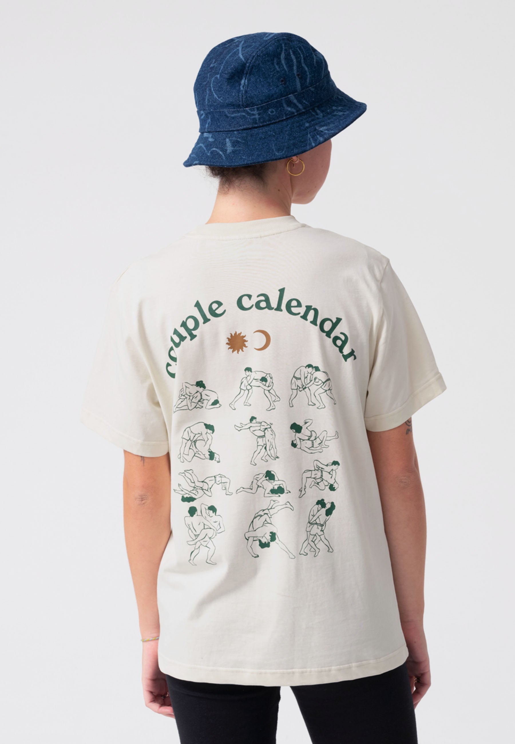 Couple Calender T-Shirt - beige