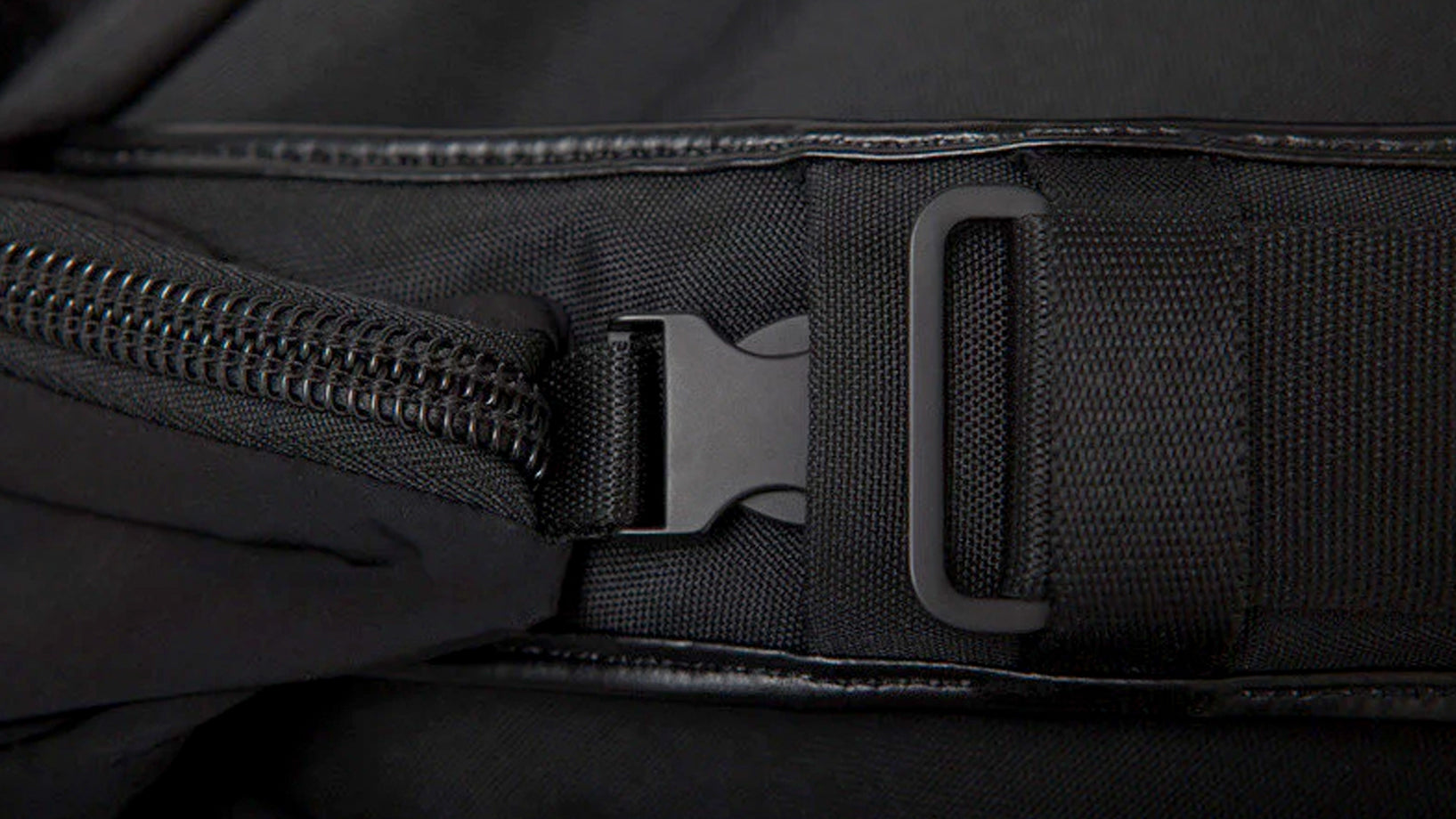 Côte&Ciel | Buy Oder-Spree Memory Tech Bag - black online | Good