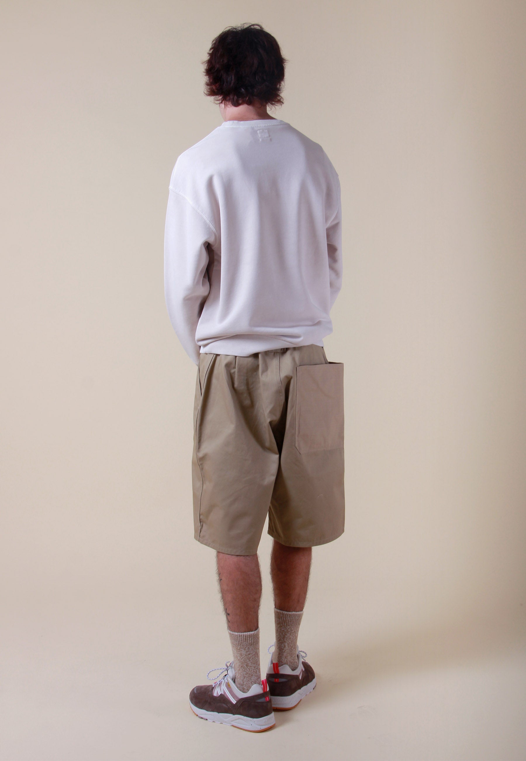 Relaxed Crew Garment Dye - pumice stone