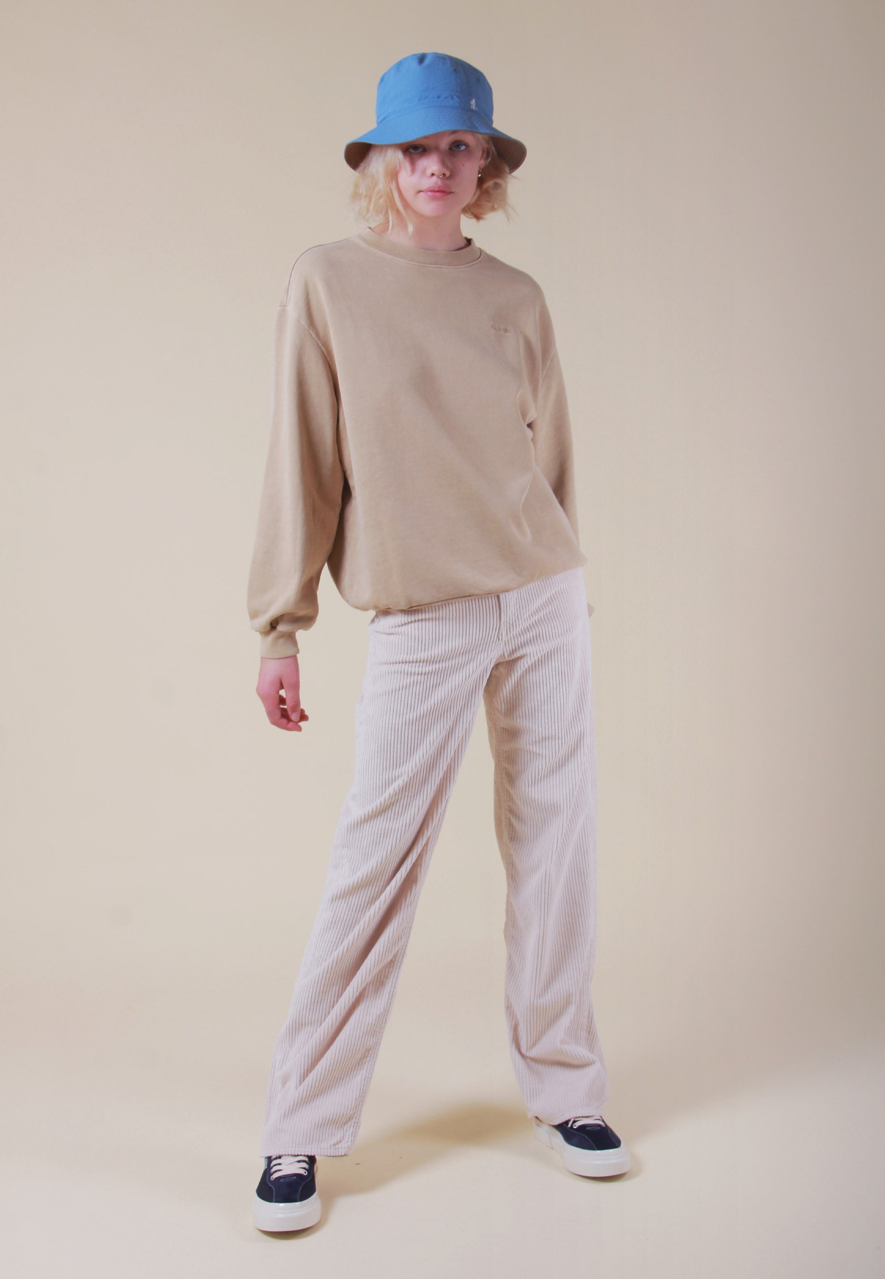 Melrose Slouchy Crew - incense
