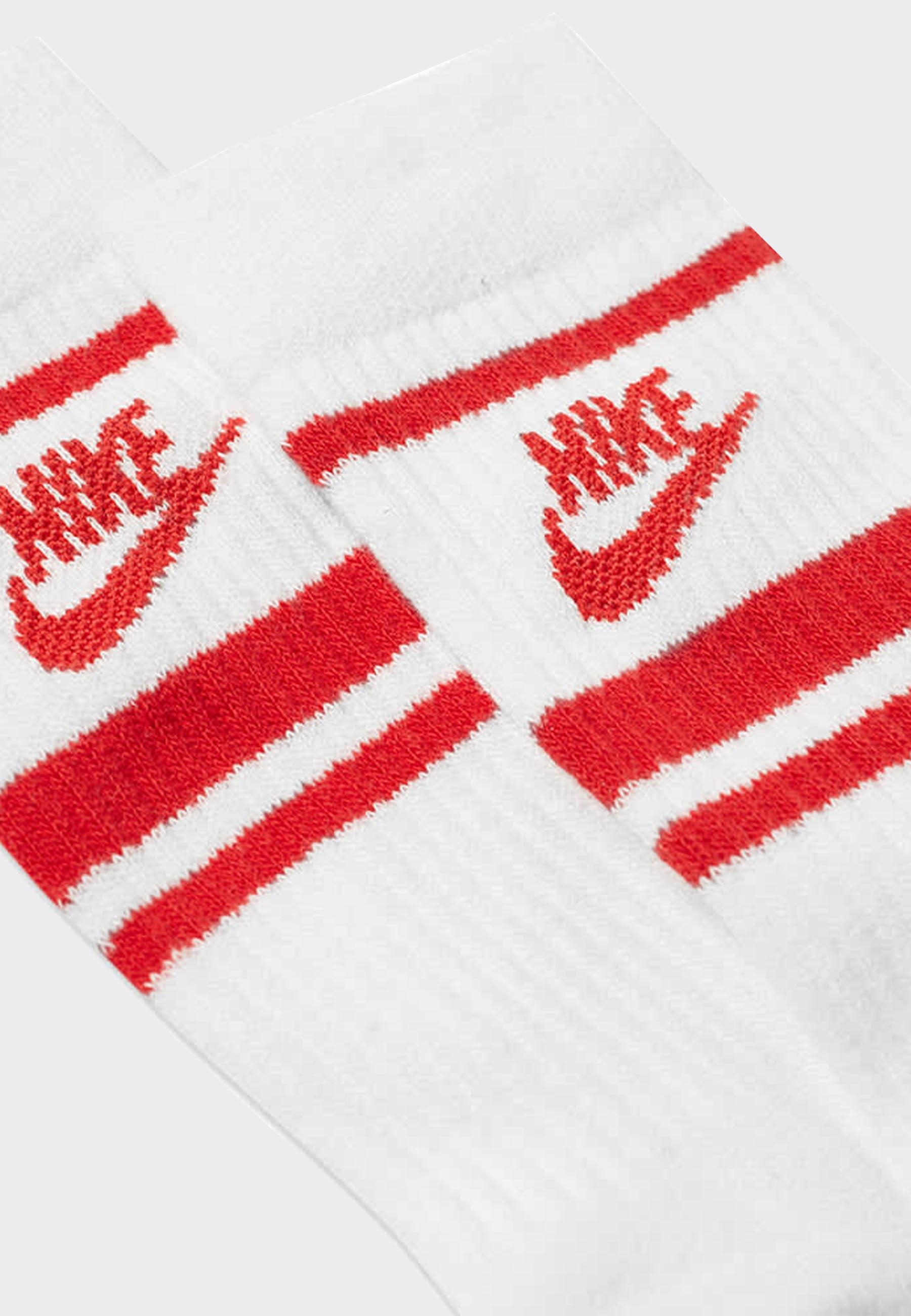 Crew Sportswear Essential Stripe Socks 3 Pack - white/red