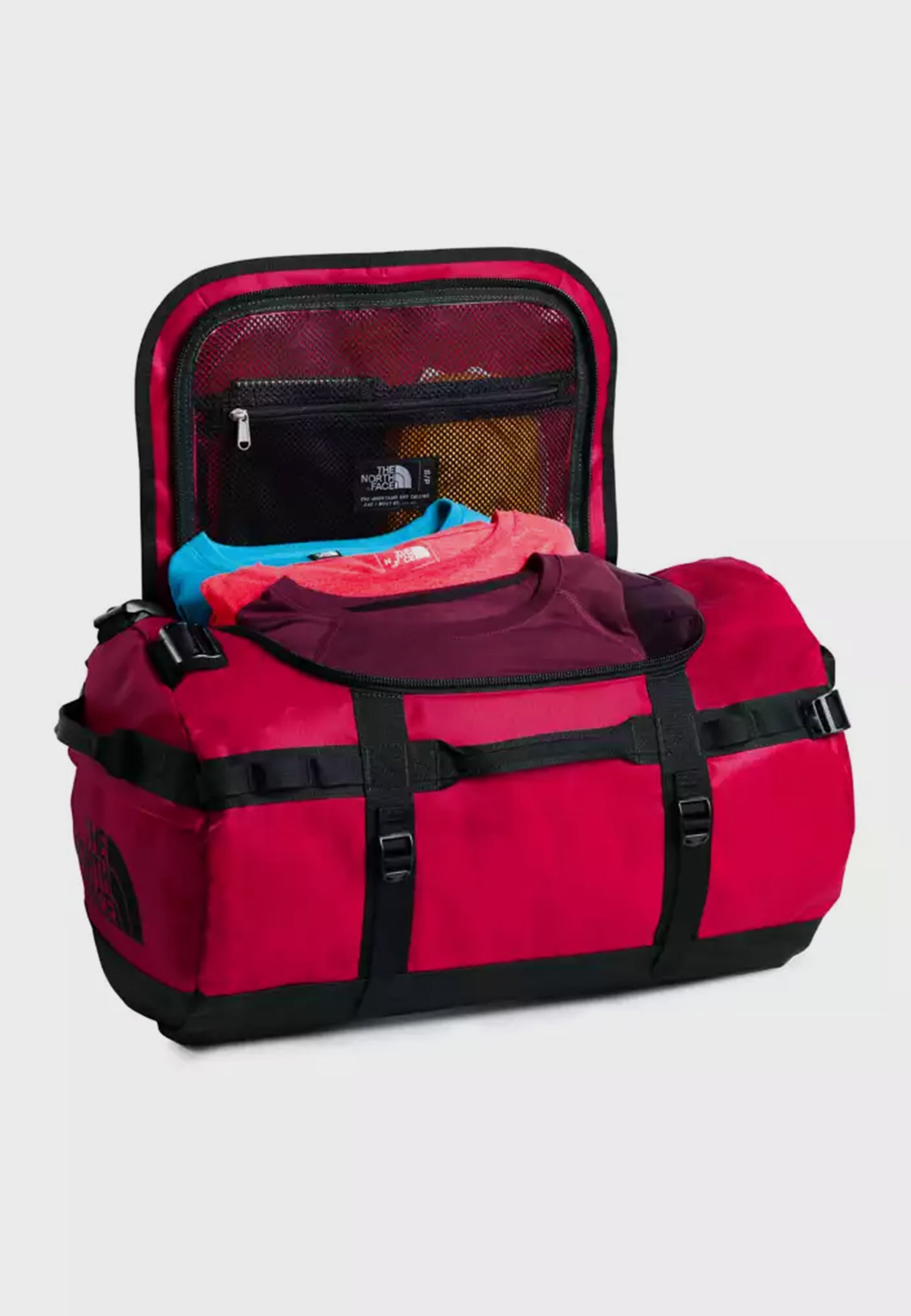 Small Base Camp Duffel - red