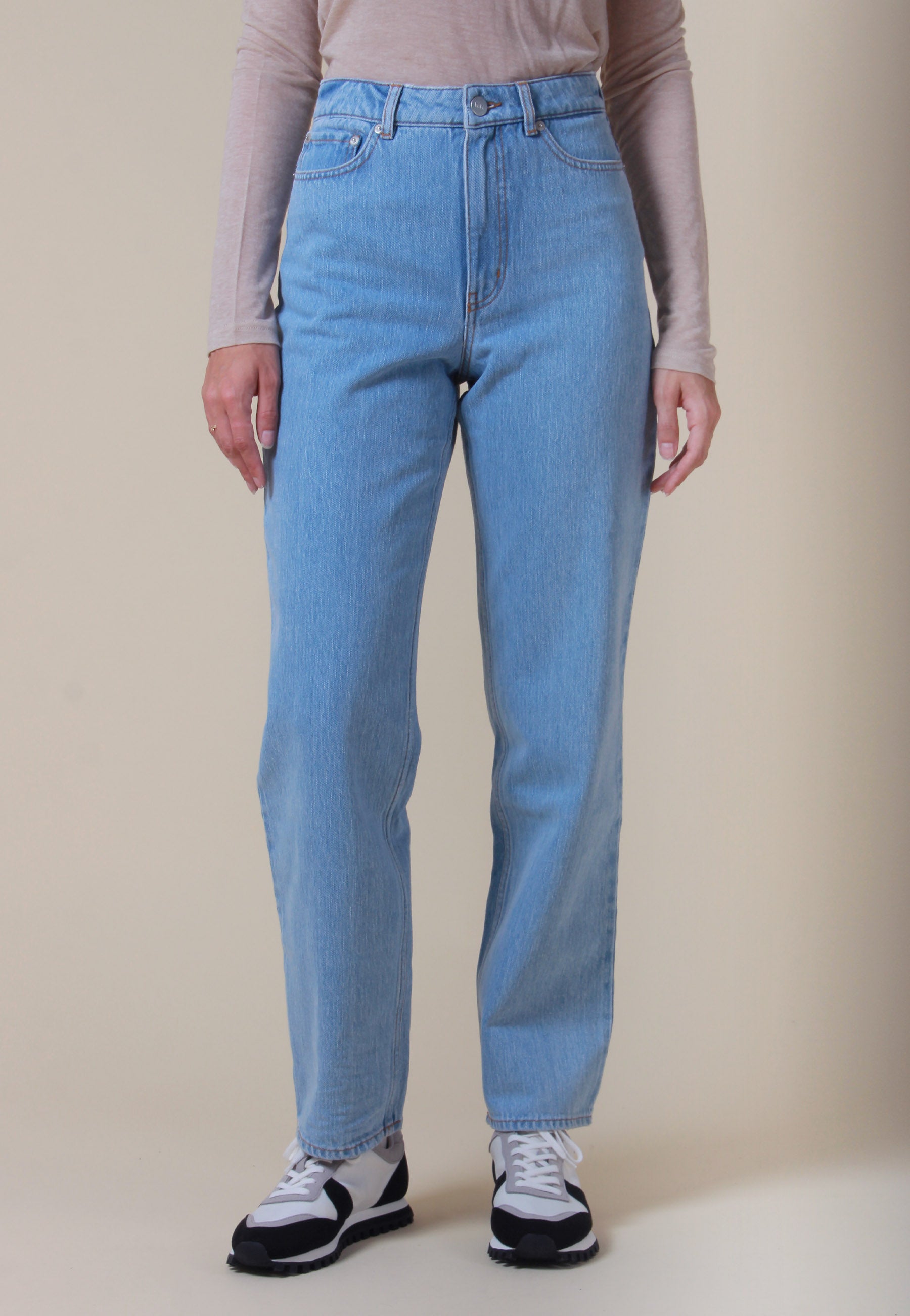 Ilo Jeans - heavy vintage wash